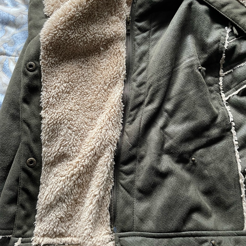 Costa Blanca Olive Teddy Jacket Women’s Size 8 - Picture 3 of 5